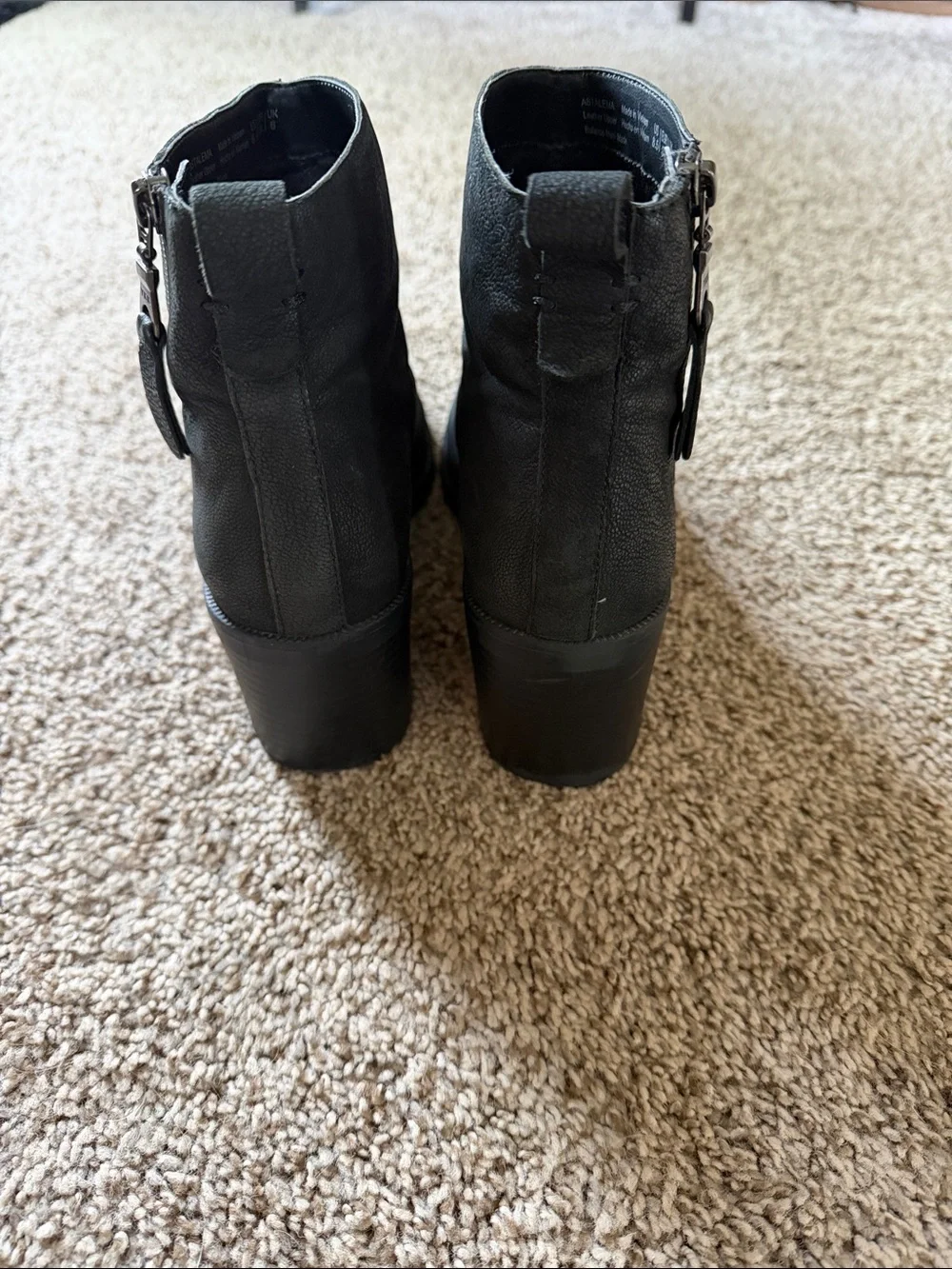 Crown Vintage Black Leather Side-Zip Block Heel Ankle Boots
